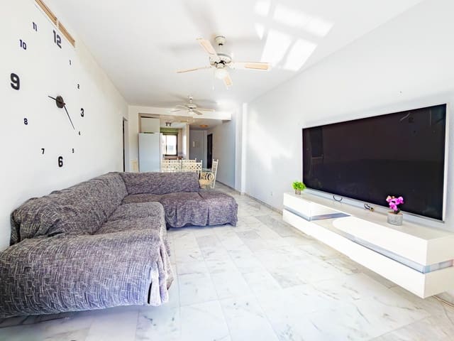 3 soveværelse Lejlighed til salg i Torreblanca, Fuengirola med swimmingpool garage - € 339.000 (Ref: 9843483)