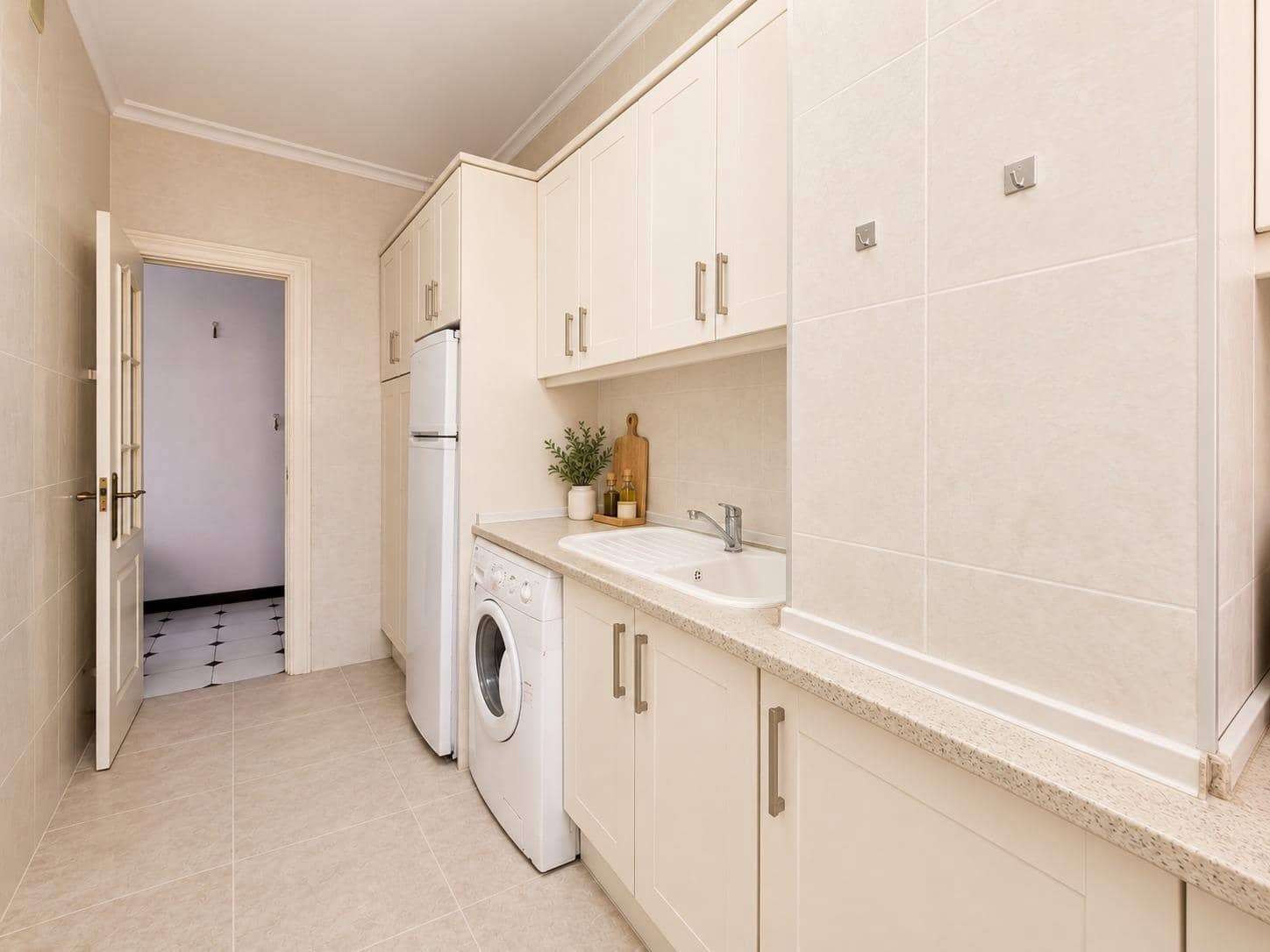3 bedroom Apartment for sale in Fuengirola - € 385,000 (Ref: 9890488)