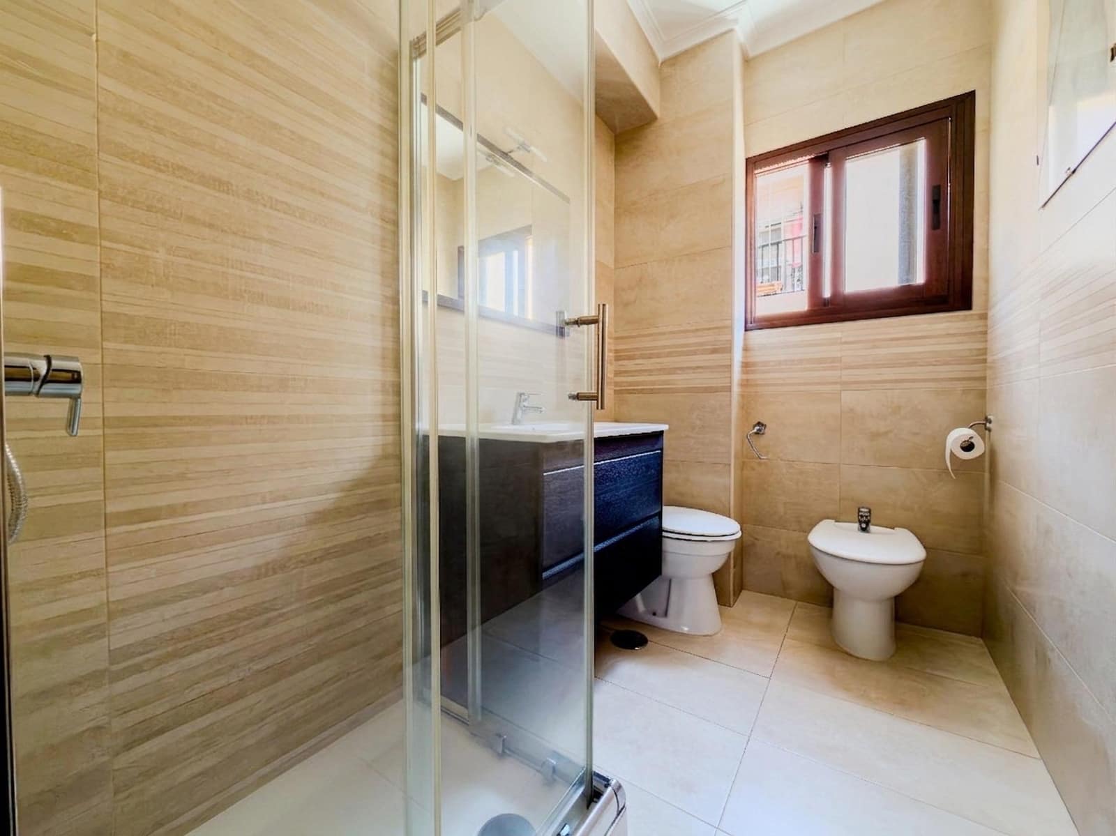 3 bedroom Apartment for sale in Fuengirola - € 385,000 (Ref: 9890488)