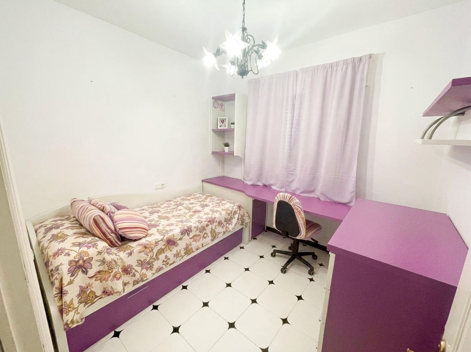 3 bedroom Apartment for sale in Fuengirola - € 385,000 (Ref: 9890488)