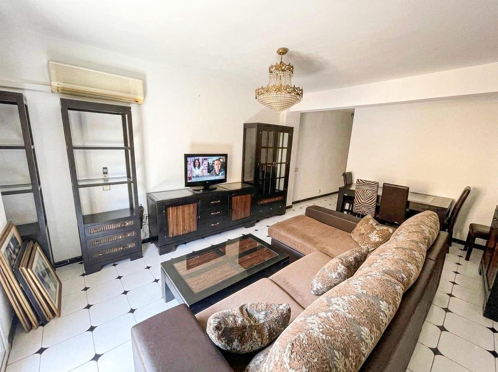 3 bedroom Apartment for sale in Fuengirola - € 385,000 (Ref: 9890488)