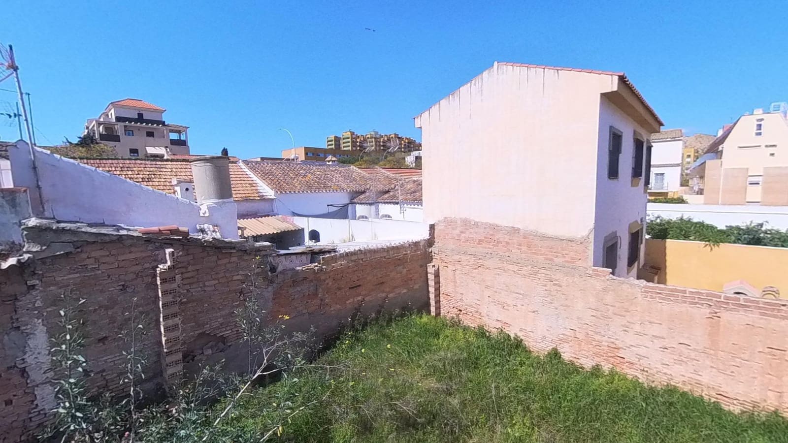 Bauplatz zu verkaufen in Malaga Stadt - 475.000 € (Ref: 9973389)