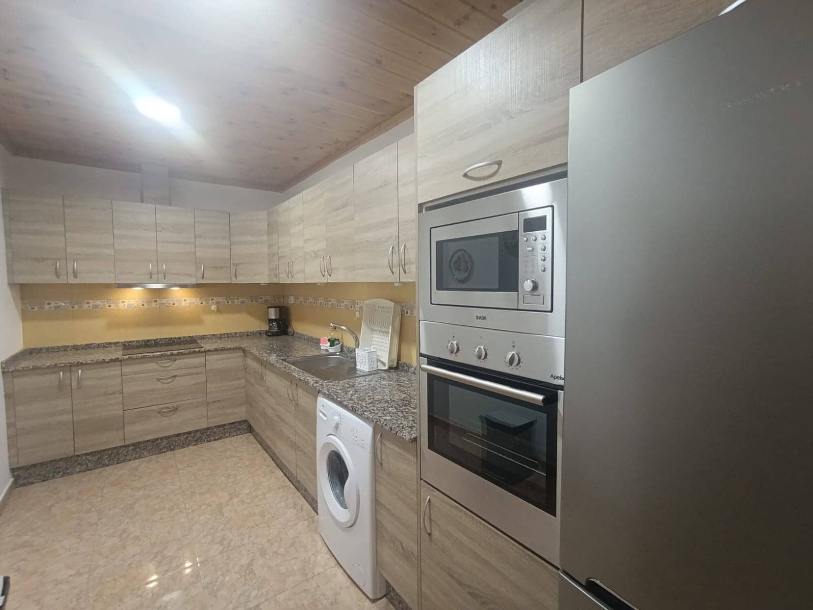 2 makuuhuone Maalaistalo vuokrattavana paikassa San Bartolome de Tirajana mukana uima-altaan 
autotalli - 800 € (Ref: 10174798)