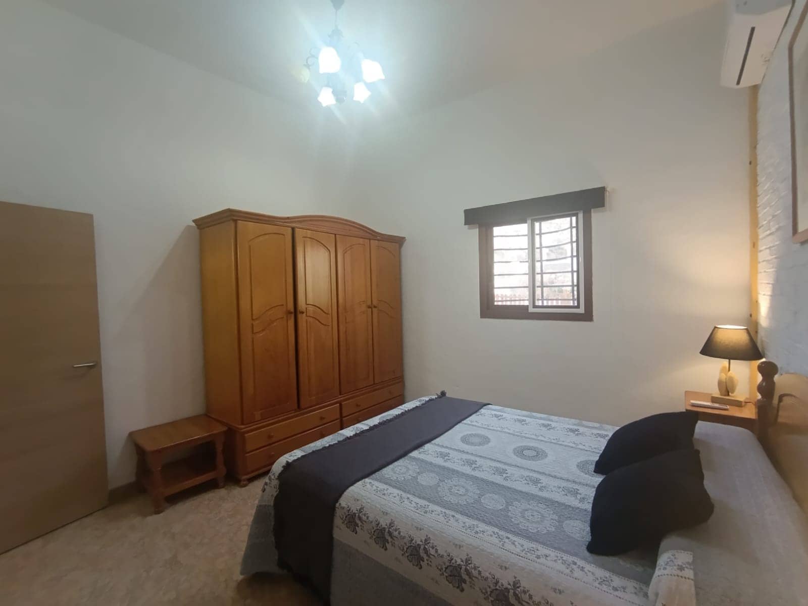 2 makuuhuone Maalaistalo vuokrattavana paikassa San Bartolome de Tirajana mukana uima-altaan 
autotalli - 800 € (Ref: 10174798)