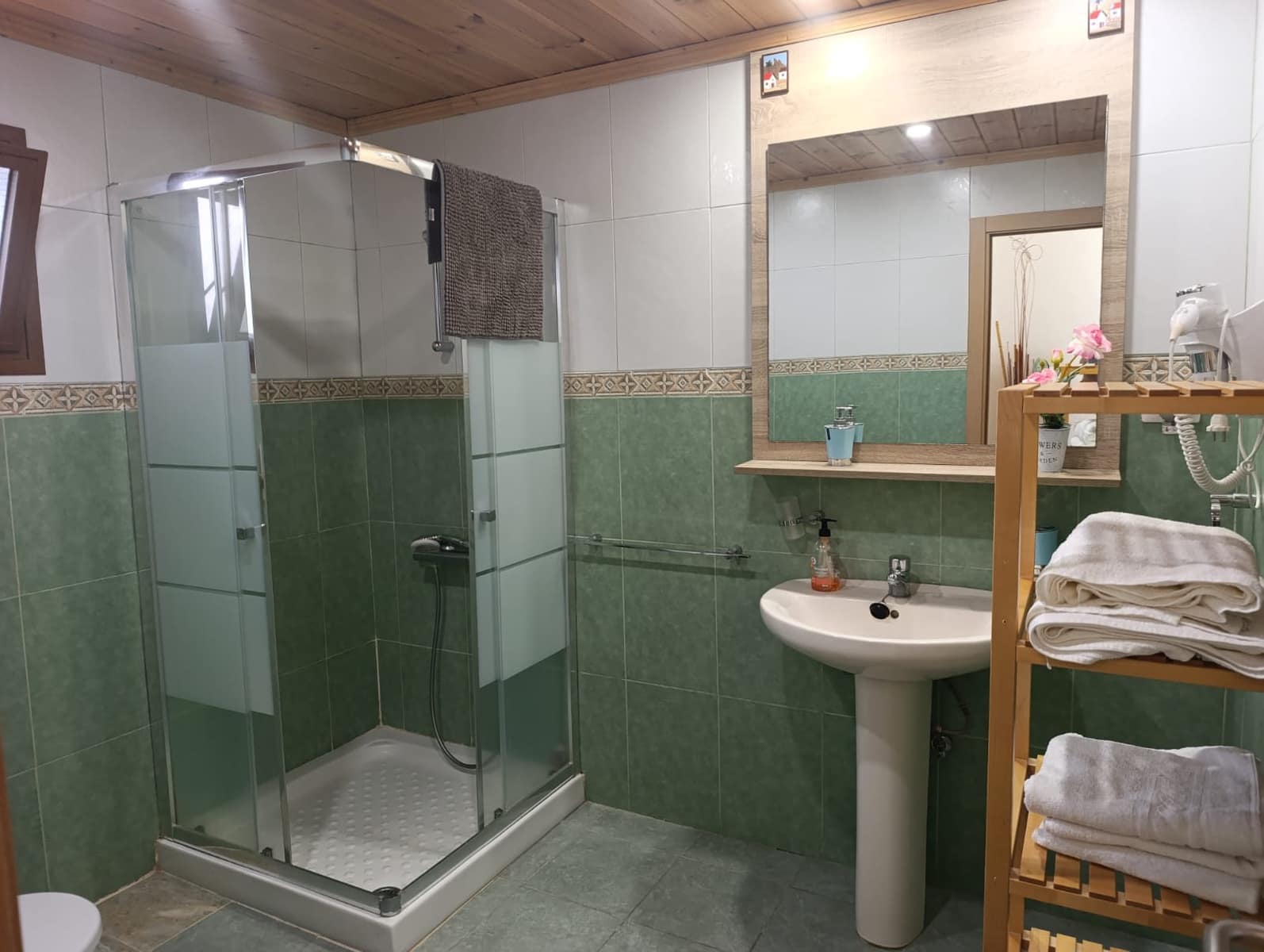 2 makuuhuone Maalaistalo vuokrattavana paikassa San Bartolome de Tirajana mukana uima-altaan 
autotalli - 800 € (Ref: 10174798)