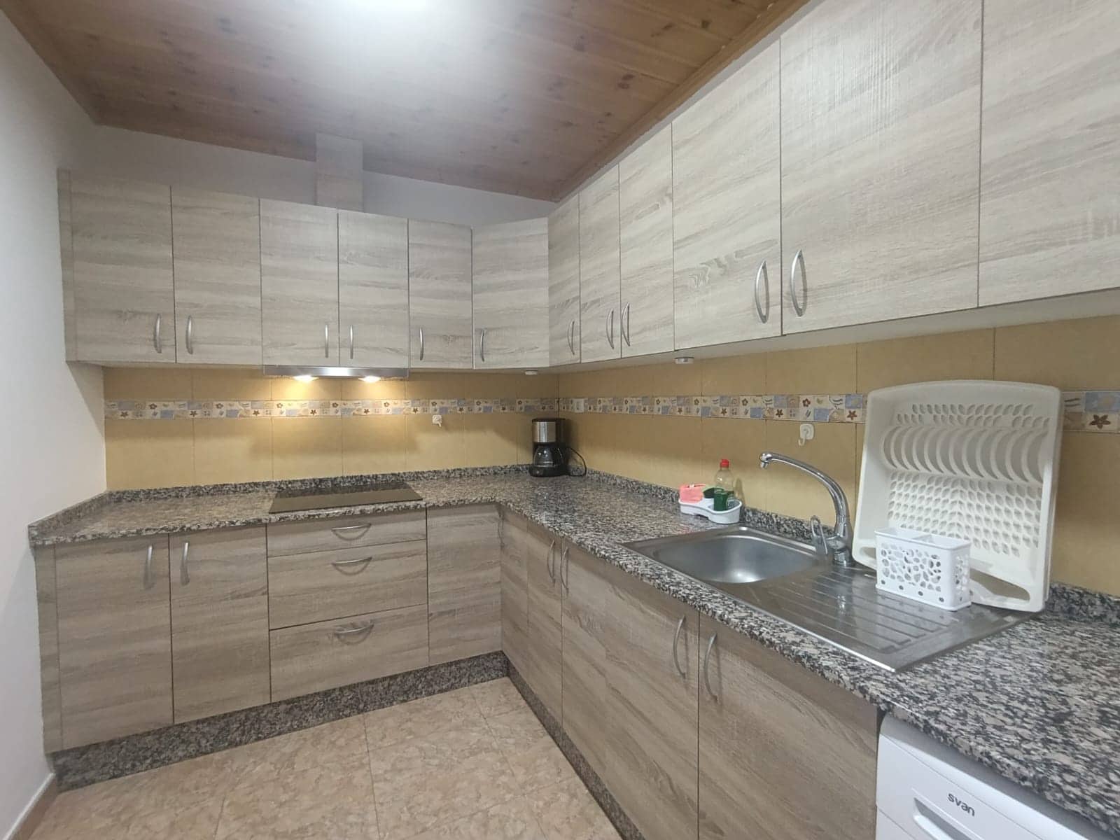 2 makuuhuone Maalaistalo vuokrattavana paikassa San Bartolome de Tirajana mukana uima-altaan 
autotalli - 800 € (Ref: 10174798)