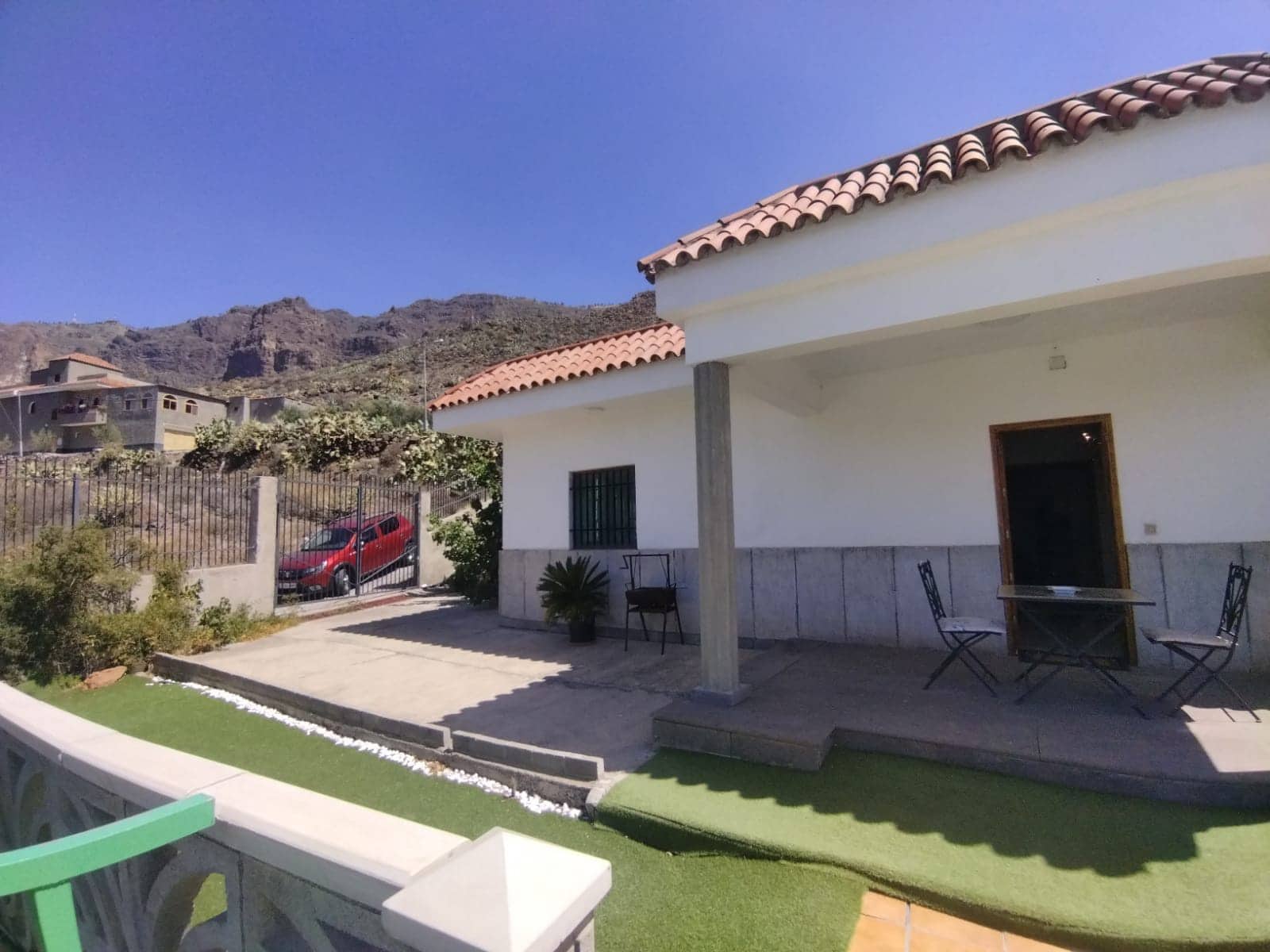 4 soveværelse Finca/Landehus til salg i San Bartolome de Tirajana med swimmingpool garage - € 377.000 (Ref: 7776146)