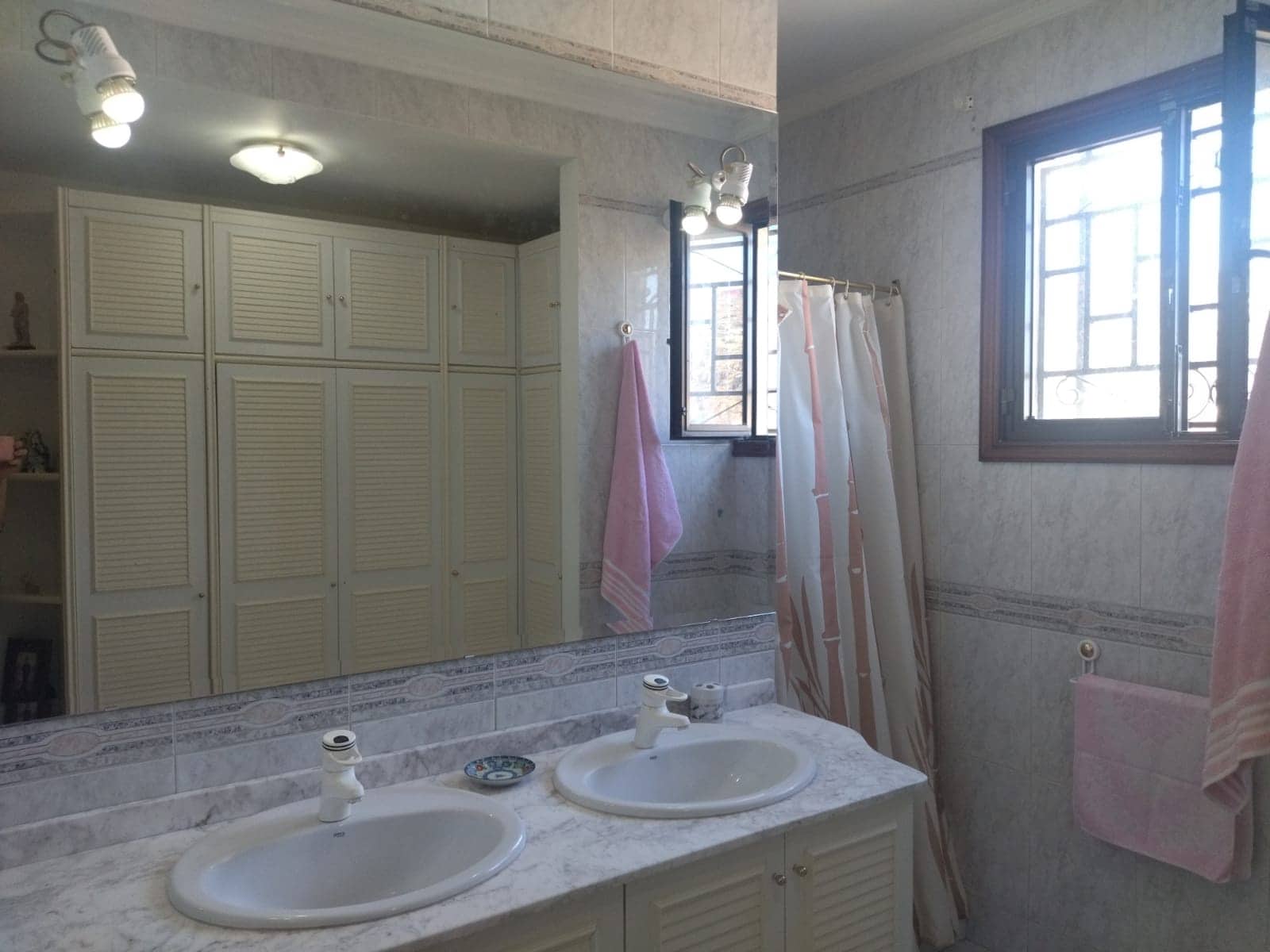 4 soveværelse Villa til salg i Santa Maria de Guia de Gran Canaria med garage - € 439.000 (Ref: 7856301)