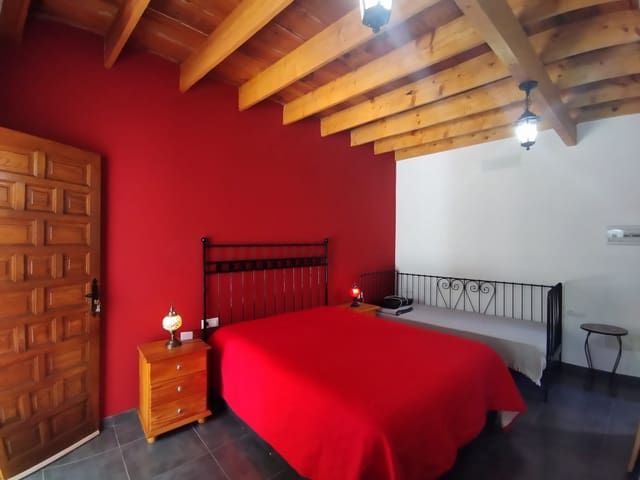1 quarto Quinta/Casa Rural para arrendar em Santa Lucía de Tirajana - 750 € (Ref: 8395408)