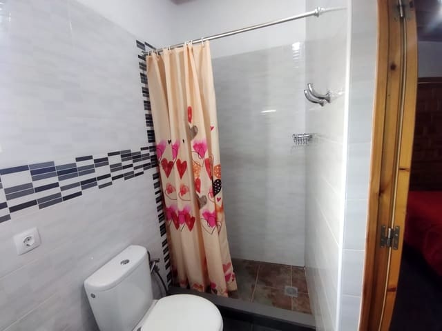 1 quarto Quinta/Casa Rural para arrendar em Santa Lucía de Tirajana - 750 € (Ref: 8395408)