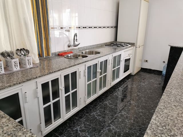 Chalet de 4 habitaciones en La Aldea de San Nicolas en venta con piscina garaje - 245.000 € (Ref: 8789865)