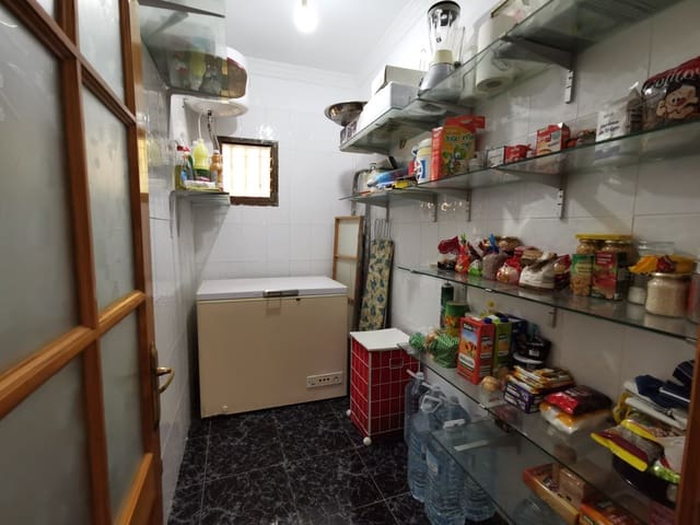 Chalet de 4 habitaciones en La Aldea de San Nicolas en venta con piscina garaje - 245.000 € (Ref: 8789865)