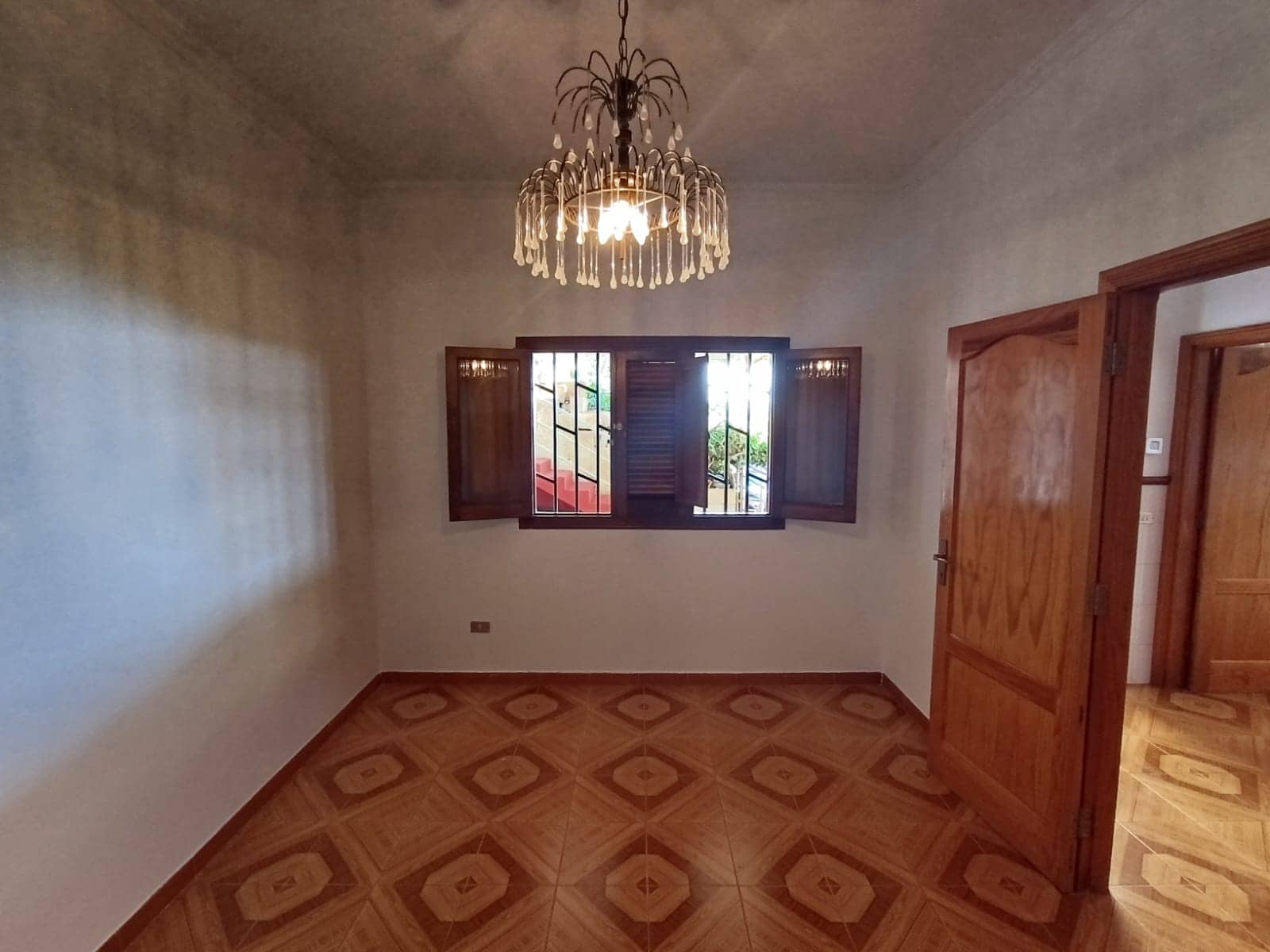 4 soveværelse Finca/Landehus til salg i Moya med garage - € 525.000 (Ref: 9148788)