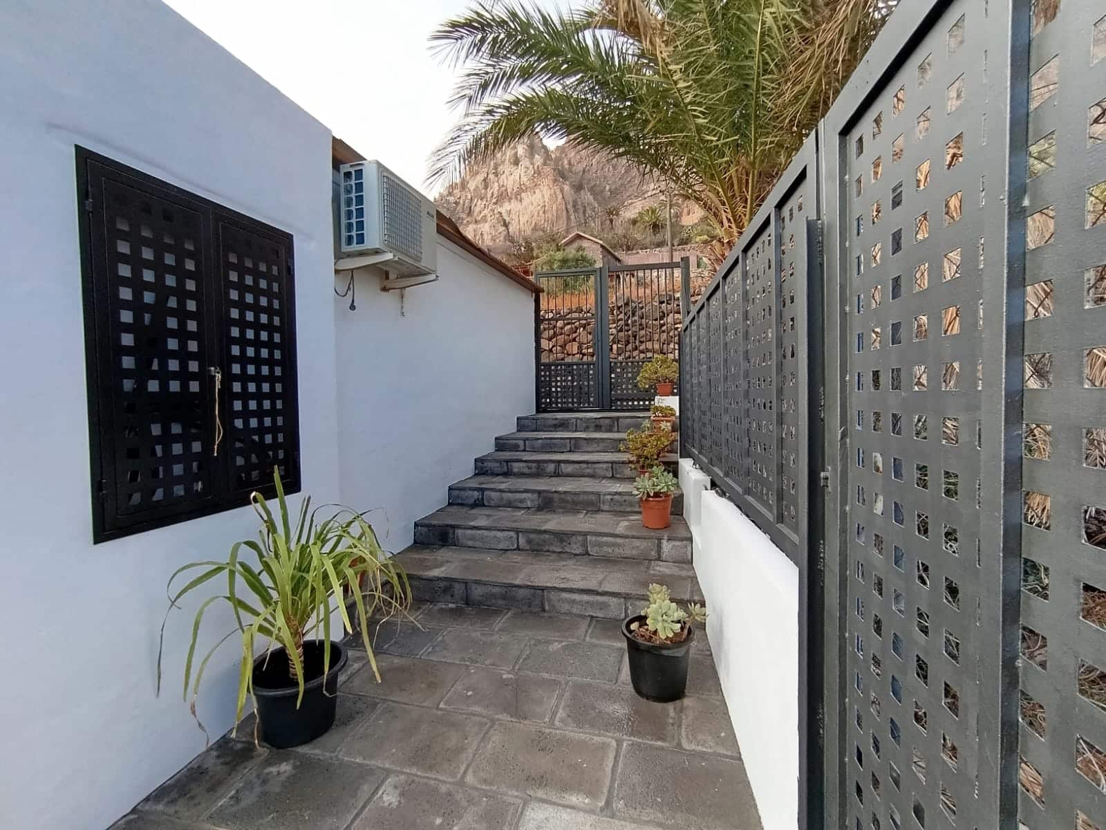 1 bedroom Finca/Country House for rent in San Bartolome de Tirajana - € 850 (Ref: 9215738)