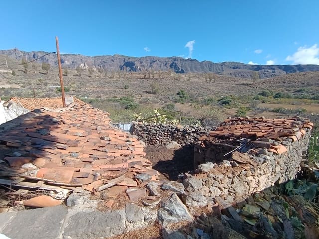 Finca/Landhuis te koop in San Bartolomé de Tirajana - € 69.000 (Ref: 9242405)