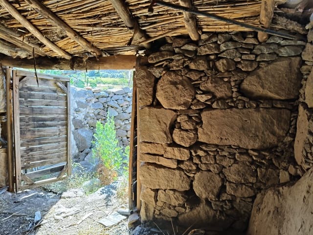 Ruïne te koop in San Bartolomé de Tirajana - € 69.000 (Ref: 9248419)