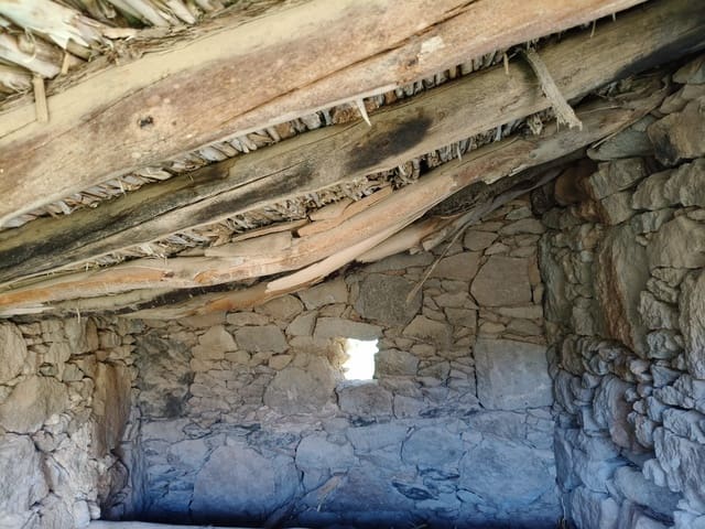 Ruïne te koop in San Bartolomé de Tirajana - € 69.000 (Ref: 9248419)