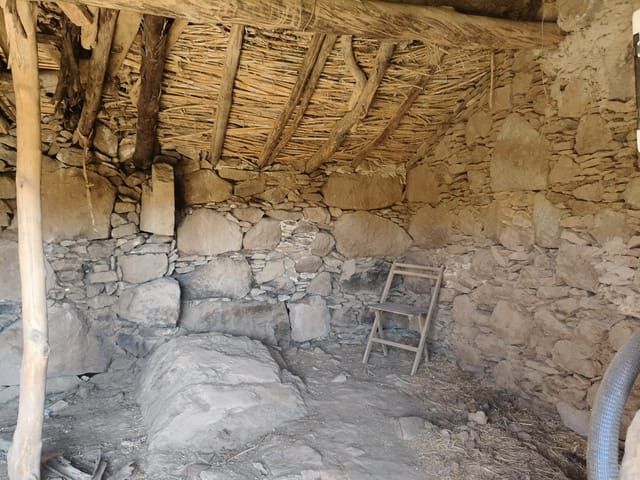 Ruïne te koop in San Bartolomé de Tirajana - € 69.000 (Ref: 9248419)