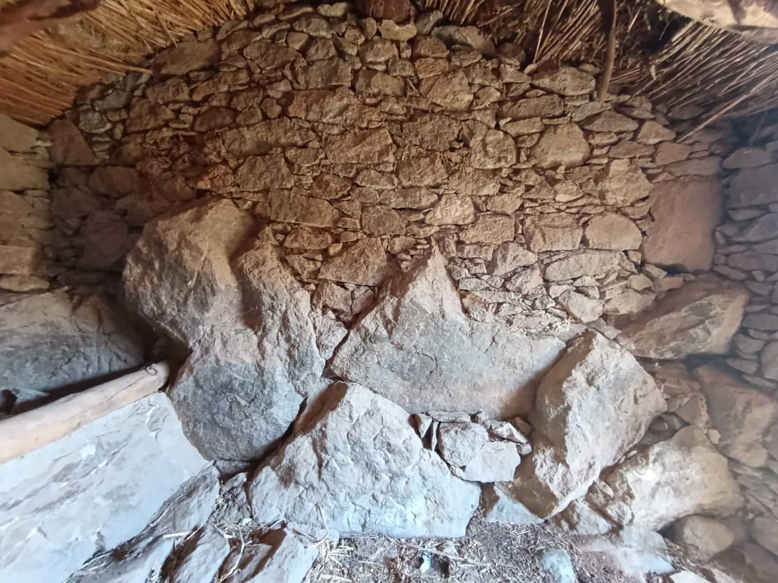 Ruina na sprzedaż w San Bartolome de Tirajana - 69 000 € (Ref: 9248419)