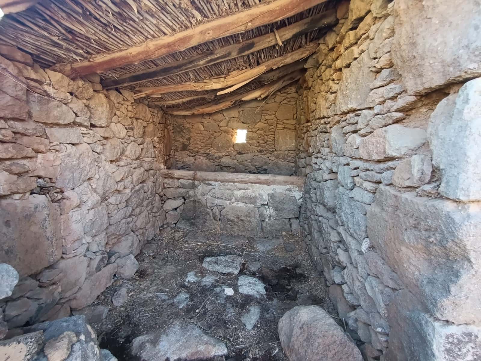 Ruina na sprzedaż w San Bartolome de Tirajana - 69 000 € (Ref: 9248419)