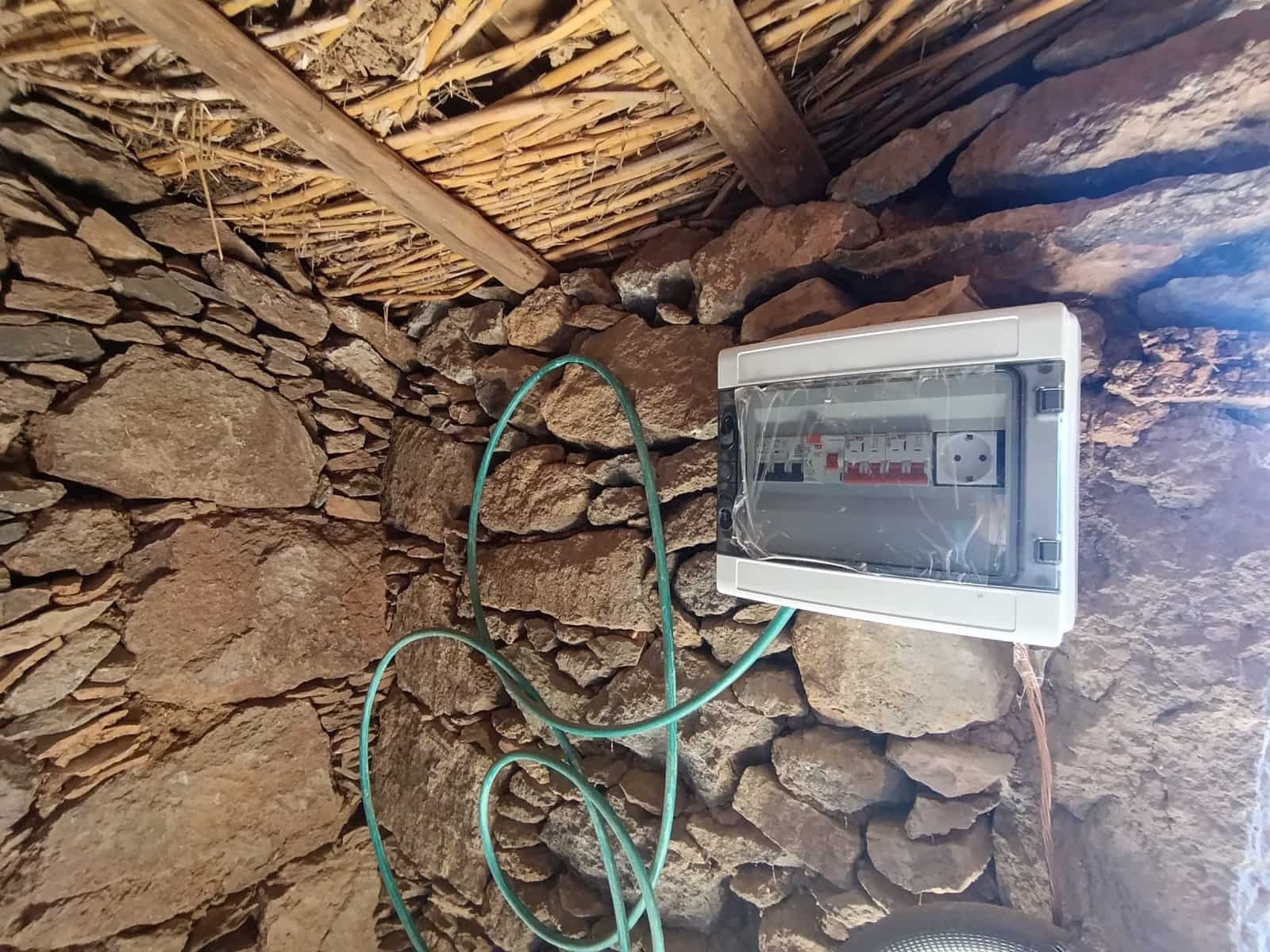 Ruina na sprzedaż w San Bartolome de Tirajana - 69 000 € (Ref: 9248419)