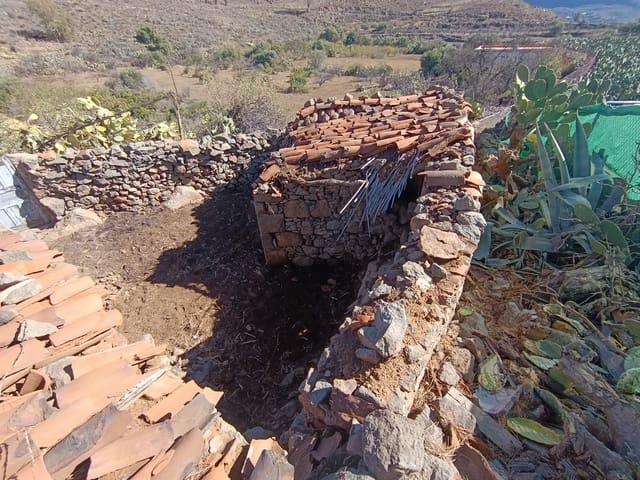 Ruin til salg i San Bartolomé de Tirajana - € 69.000 (Ref: 9248419)