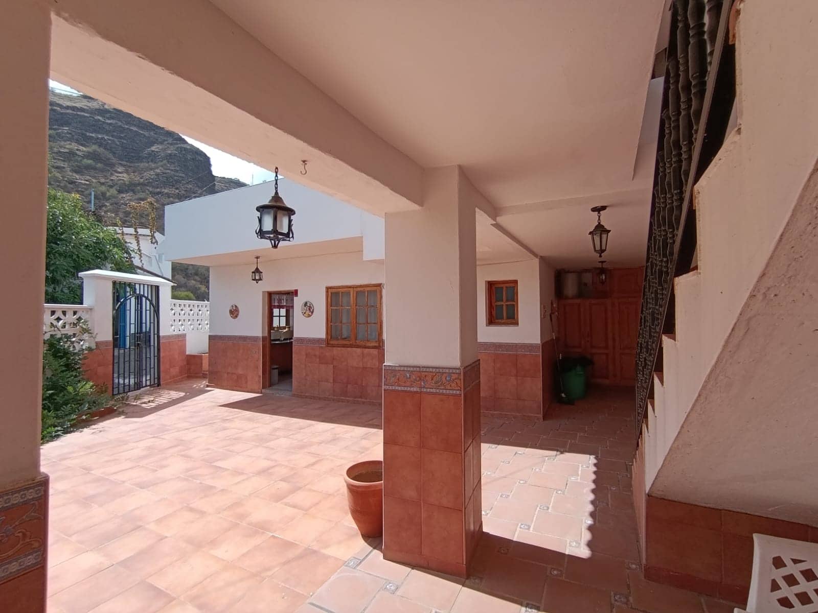 4 bedroom Finca/Country House for sale in Vega de San Mateo with pool garage - € 448,000 (Ref: 9270401)