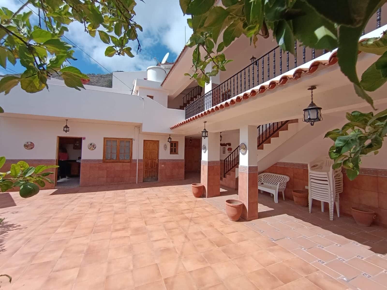 4 bedroom Finca/Country House for sale in Vega de San Mateo with pool garage - € 448,000 (Ref: 9270401)