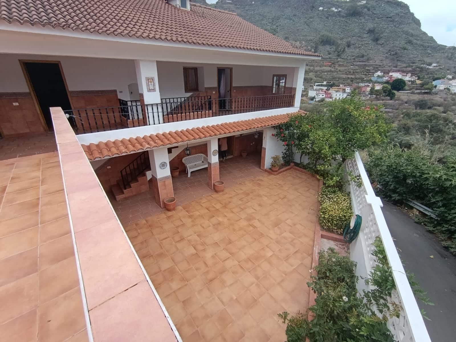 4 bedroom Finca/Country House for sale in Vega de San Mateo with pool garage - € 448,000 (Ref: 9270401)