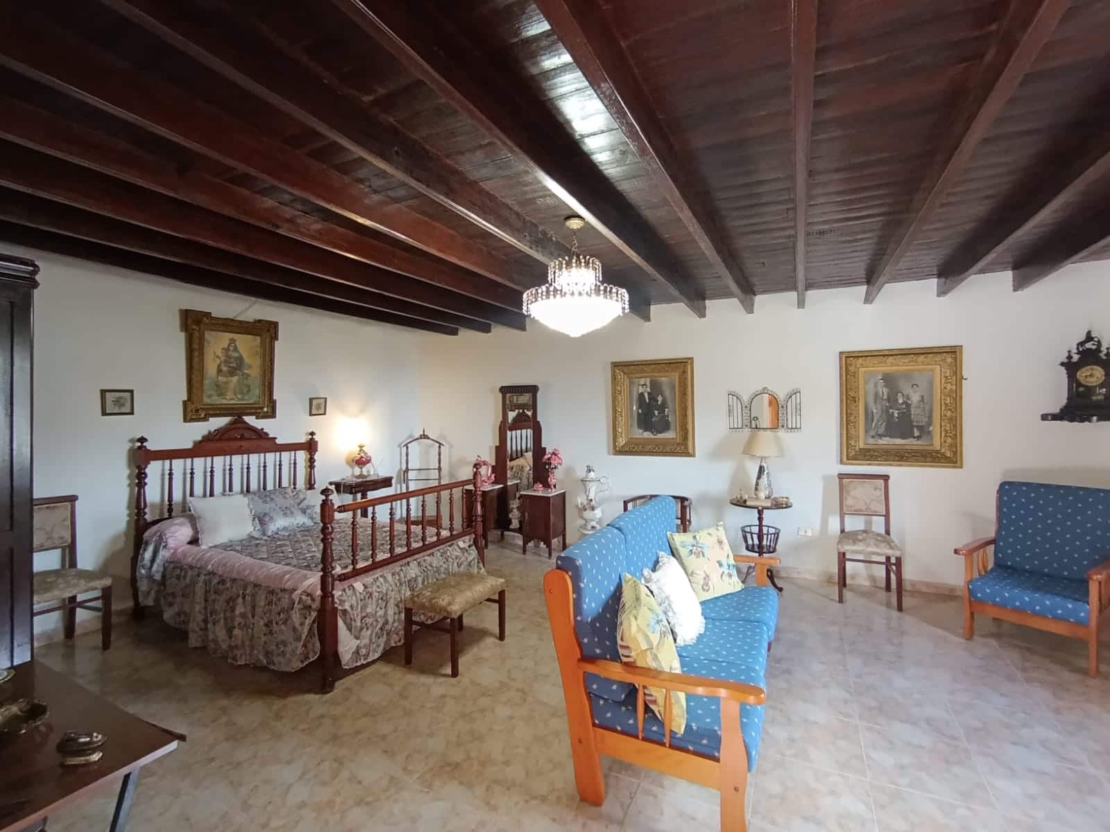 4 bedroom Finca/Country House for sale in Vega de San Mateo with pool garage - € 448,000 (Ref: 9270401)