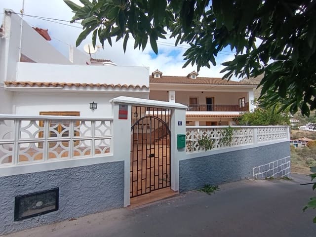4 bedroom Finca/Country House for sale in Vega de San Mateo with pool garage - € 448,000 (Ref: 9270401)