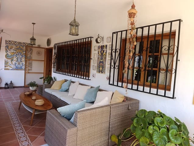 4 soverom Finca/Herregård til salgs i Santa Lucía de Tirajana med svømmebasseng garasje - € 575 000 (Ref: 9308997)