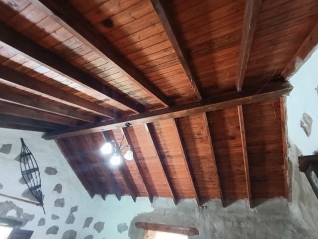 2 chambre Finca/Maison de Campagne à vendre à San Bartolomé de Tirajana - 112 000 € (Ref: 9349960)