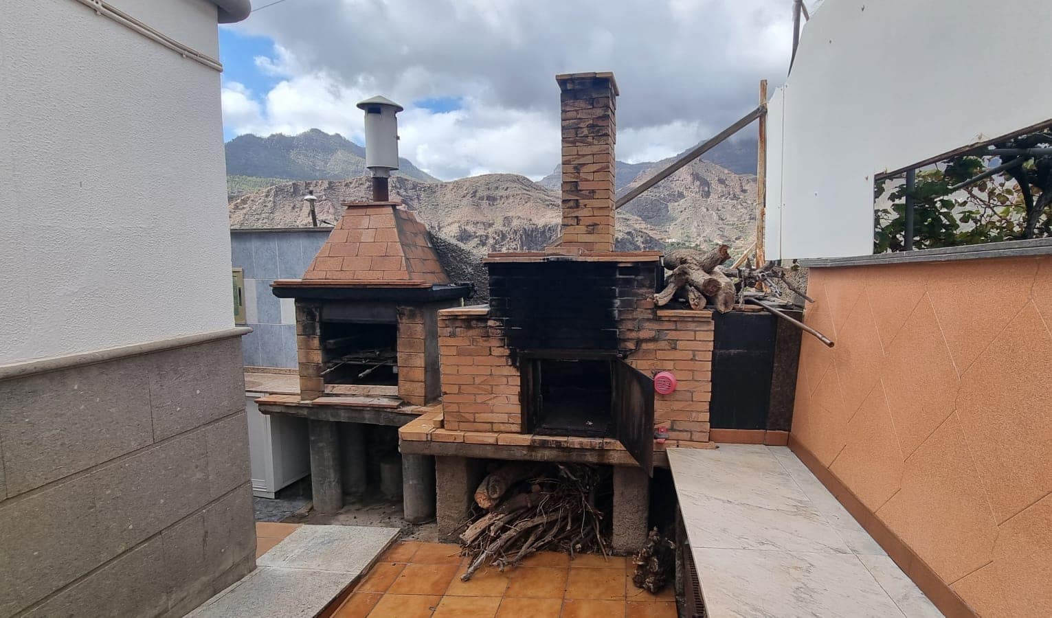 3 soveværelse Finca/Landehus til salg i Santa Lucia de Tirajana med garage - € 320.000 (Ref: 9390334)