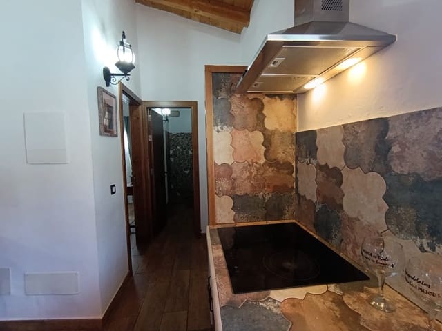 2 bedroom Finca/Country House for rent in San Bartolomé de Tirajana with pool - € 1,100 (Ref: 9402545)