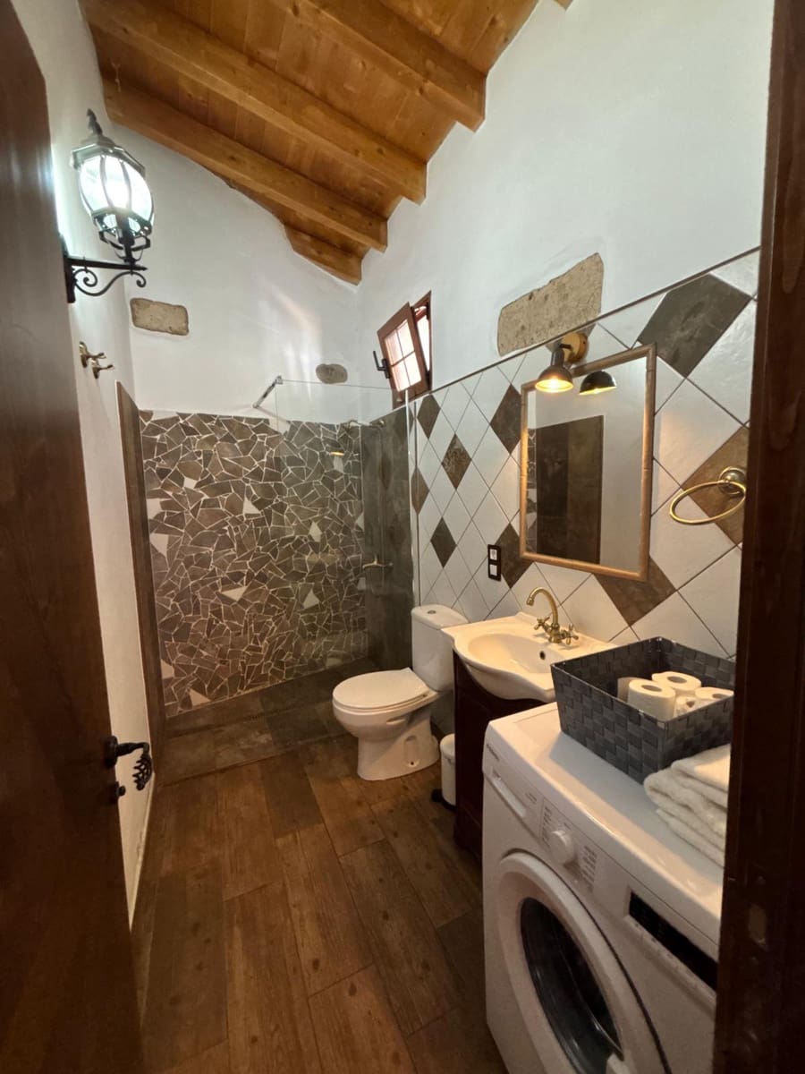 2 makuuhuone Maalaistalo vuokrattavana paikassa San Bartolome de Tirajana mukana uima-altaan - 1 100 € (Ref: 9402545)