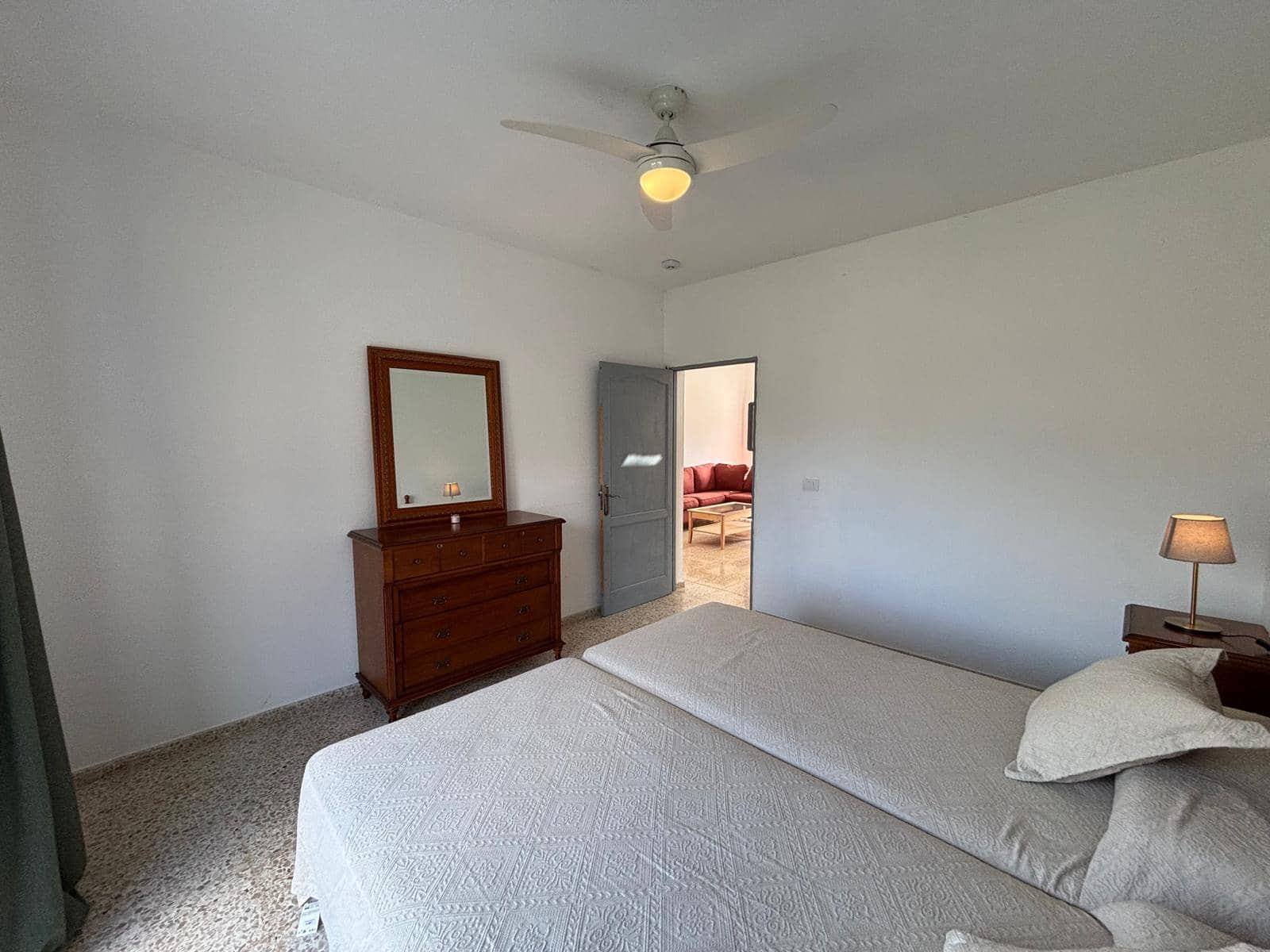 Finca/Casa Rural de 2 habitaciones en Santa Lucía de Tirajana en alquiler - 690 € (Ref: 9443029)