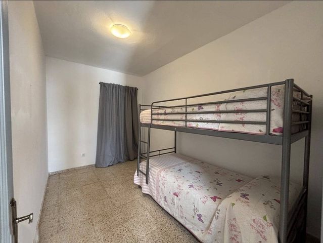 2 soverom Finca/Herregård til leie i Santa Lucía de Tirajana med garasje - € 690 (Ref: 9443029)