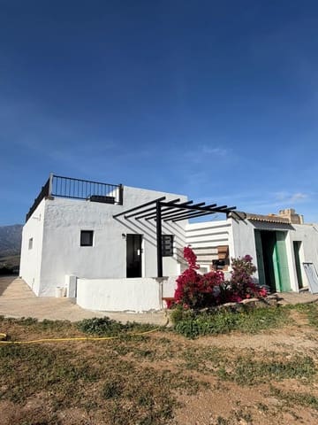 2 soverom Finca/Herregård til leie i Santa Lucía de Tirajana med garasje - € 690 (Ref: 9443029)