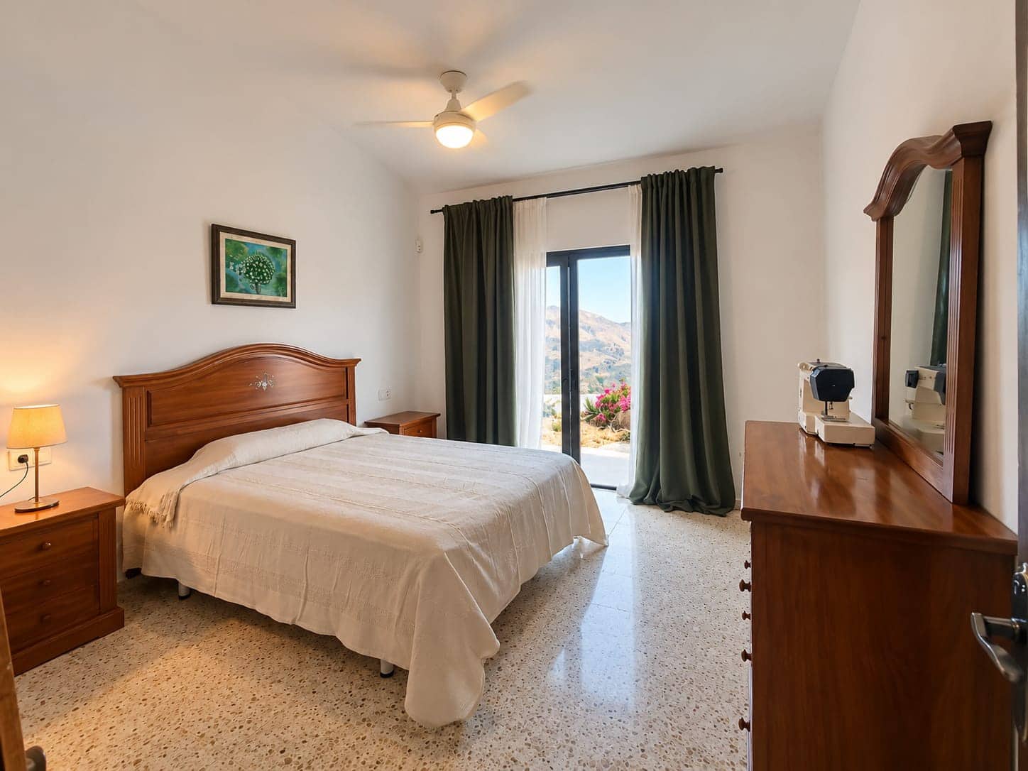 2 soverom Finca/Herregård til leie i Santa Lucia de Tirajana med garasje - € 690 (Ref: 9443029)