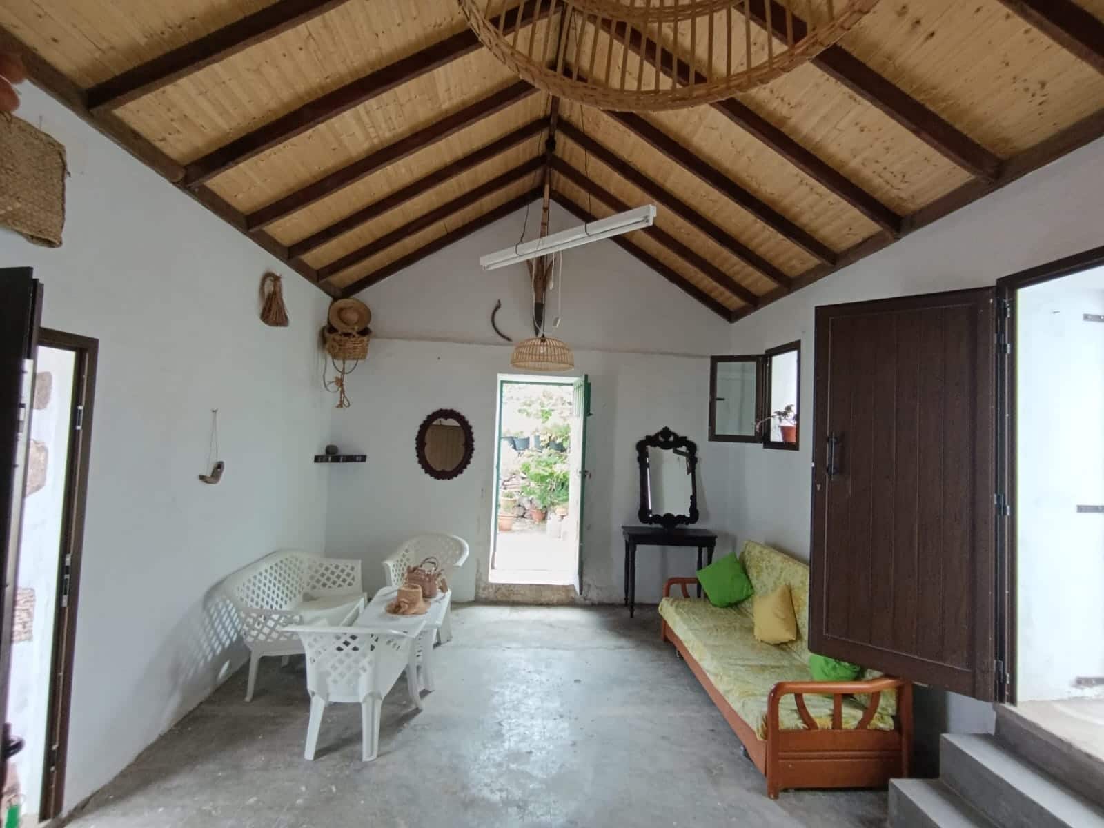 3 bedroom Finca/Country House for sale in Santa Lucia de Tirajana - € 219,000 (Ref: 9449896)