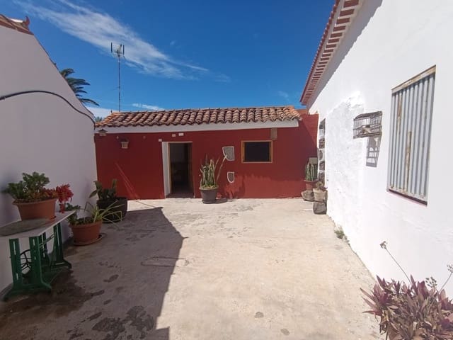 3 makuuhuone Maalaistalo myytävänä paikassa Santa Lucía de Tirajana - 219 000 € (Ref: 9449896)