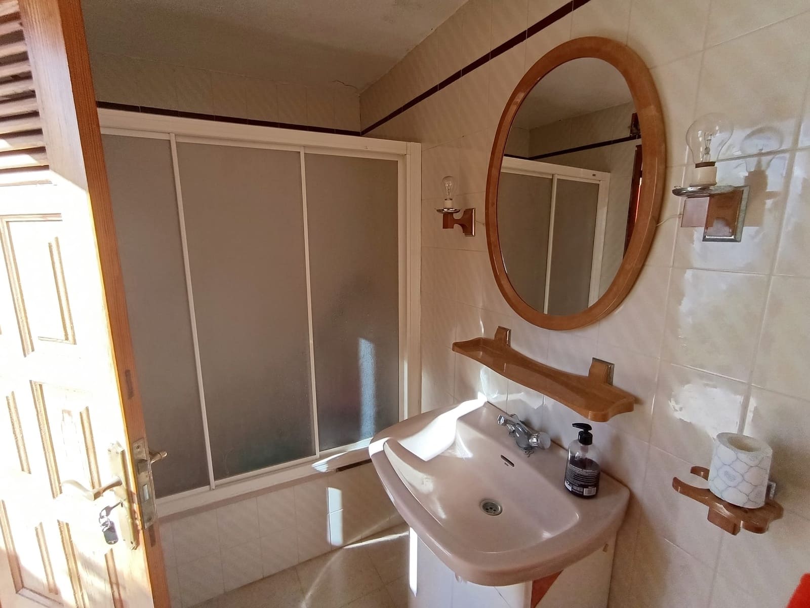 3 bedroom Finca/Country House for sale in Santa Lucia de Tirajana - € 219,000 (Ref: 9449896)