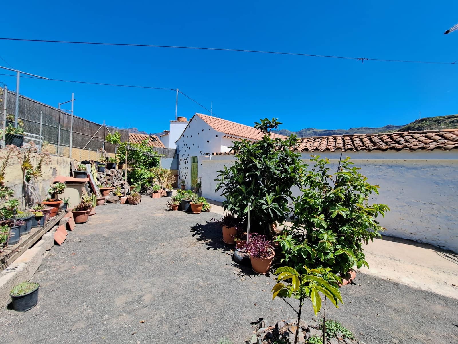 3 bedroom Finca/Country House for sale in Santa Lucia de Tirajana - € 219,000 (Ref: 9449896)