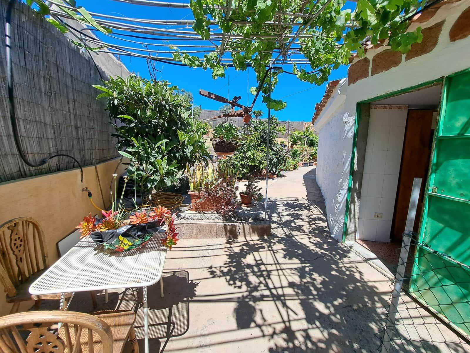 3 bedroom Finca/Country House for sale in Santa Lucia de Tirajana - € 219,000 (Ref: 9449896)