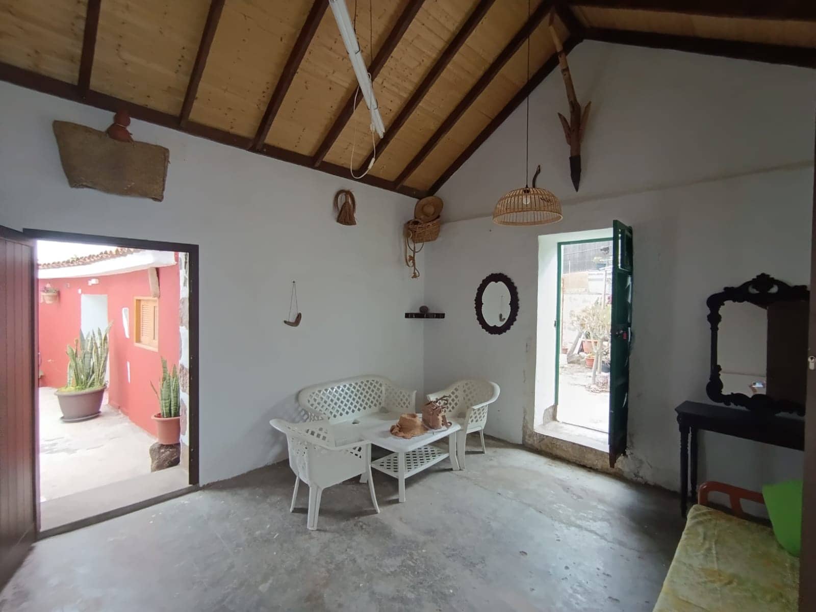 3 bedroom Finca/Country House for sale in Santa Lucia de Tirajana - € 219,000 (Ref: 9449896)