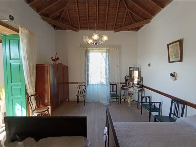 2 bedroom Finca/Country House for sale in Santa Lucía de Tirajana - € 298,000 (Ref: 9488135)