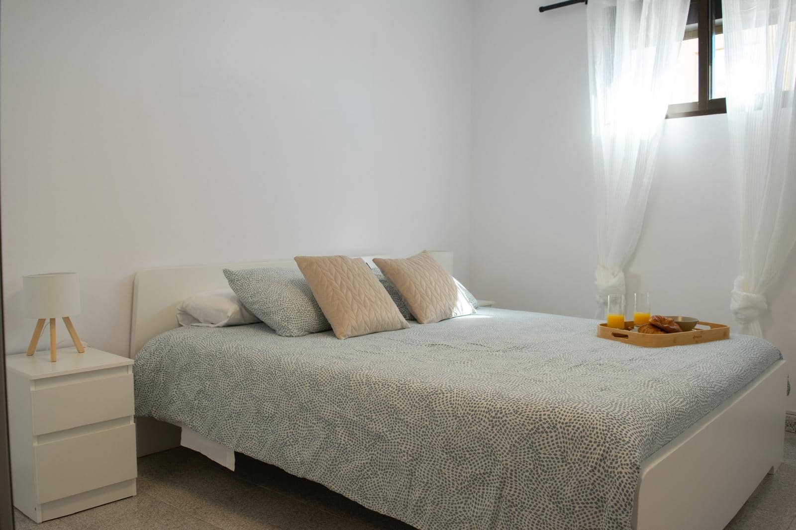 1 makuuhuone Ranta-asunto vuokrattavana paikassa Aguimes - 900 € (Ref: 9547494)