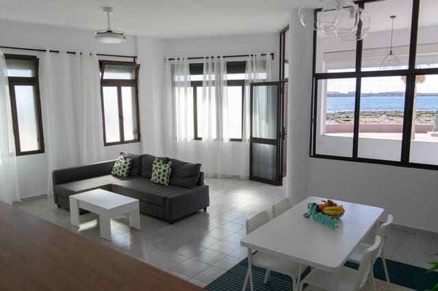 1 makuuhuone Ranta-asunto vuokrattavana paikassa Agüimes - 900 € (Ref: 9547494)