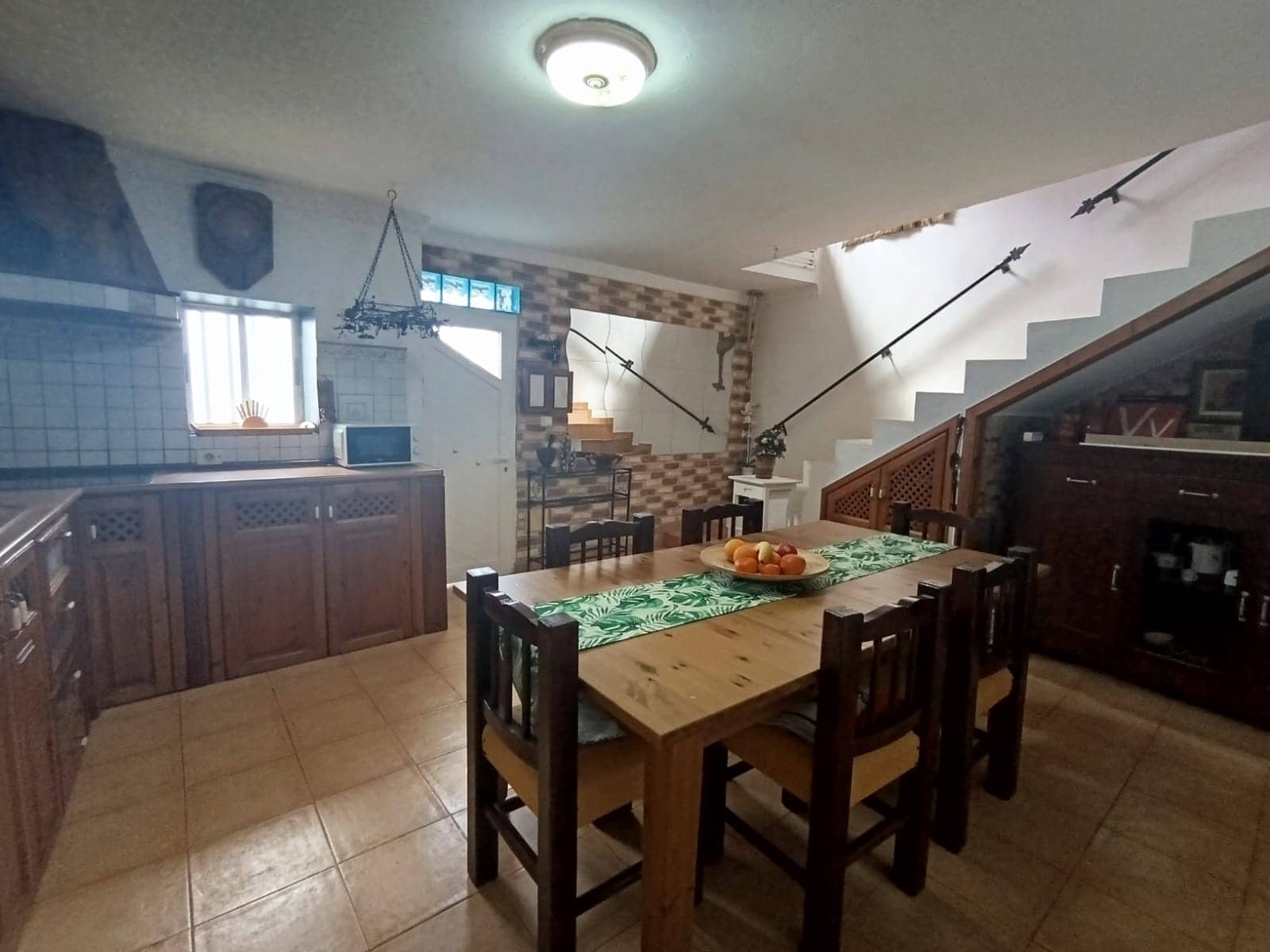 1 bedroom Terraced Villa for rent in Vecindario - € 800 (Ref: 9643652)